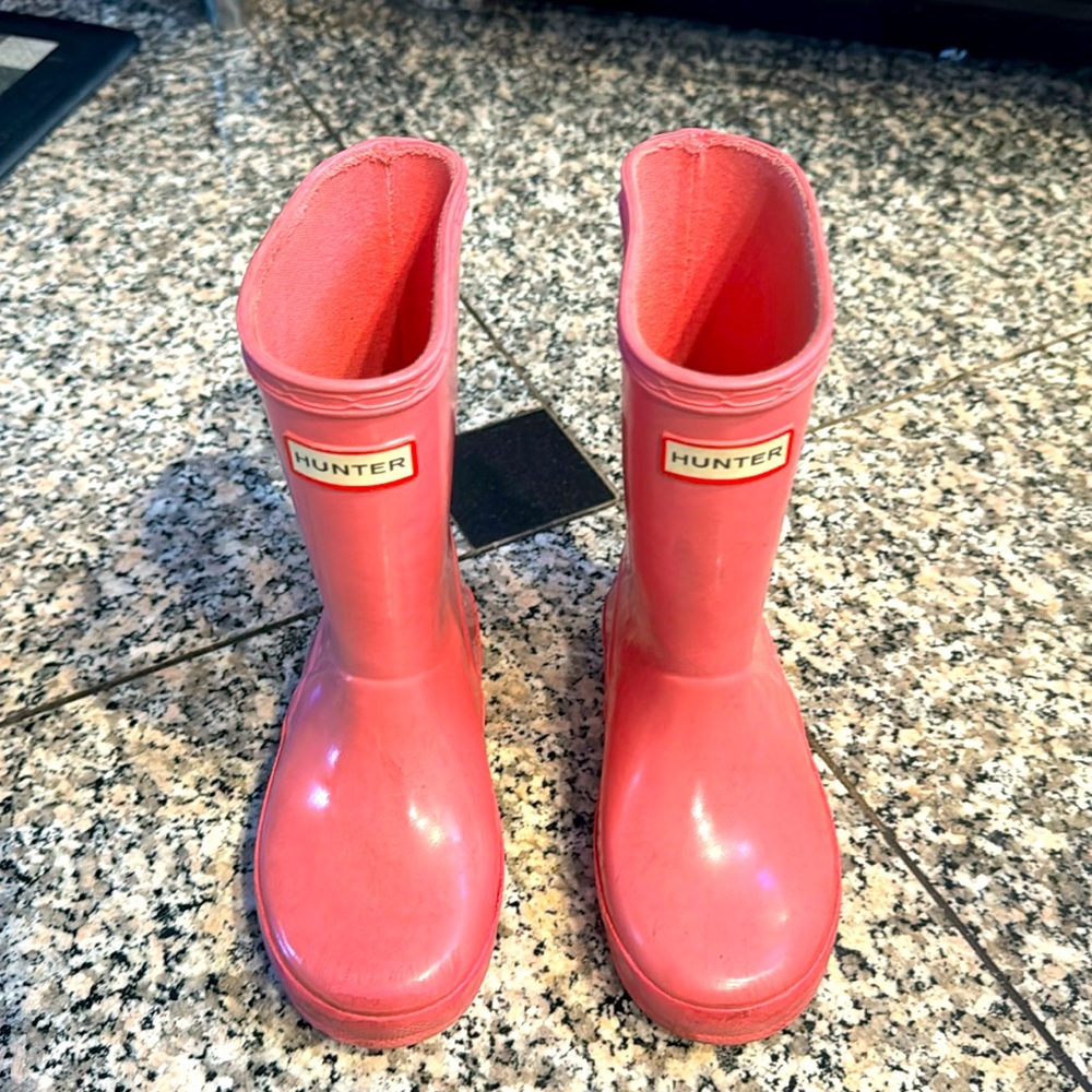 Hunter
Kids' First Classic
Rain Boot size 9